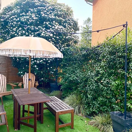 Casita - Petite Maison De Charme - Parking Gratuit & Jardin Prive Apartman