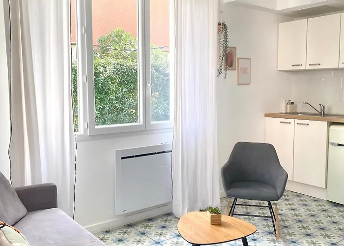 Casita - Petite Maison De Charme - Parking Gratuit & Jardin Prive Apartment